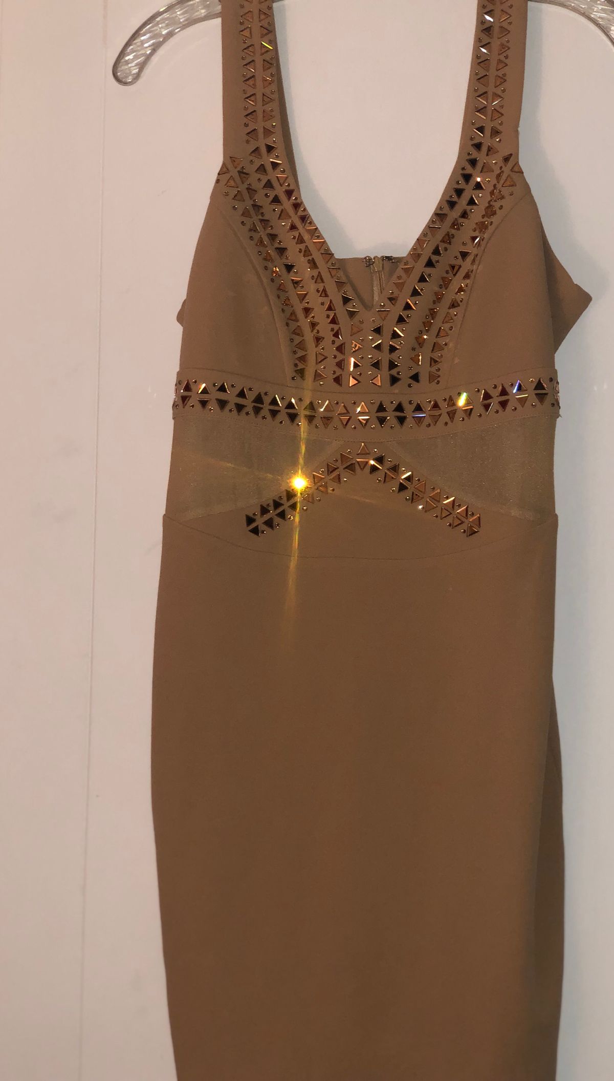 Size 8 Nude Cocktail Dress on Queenly