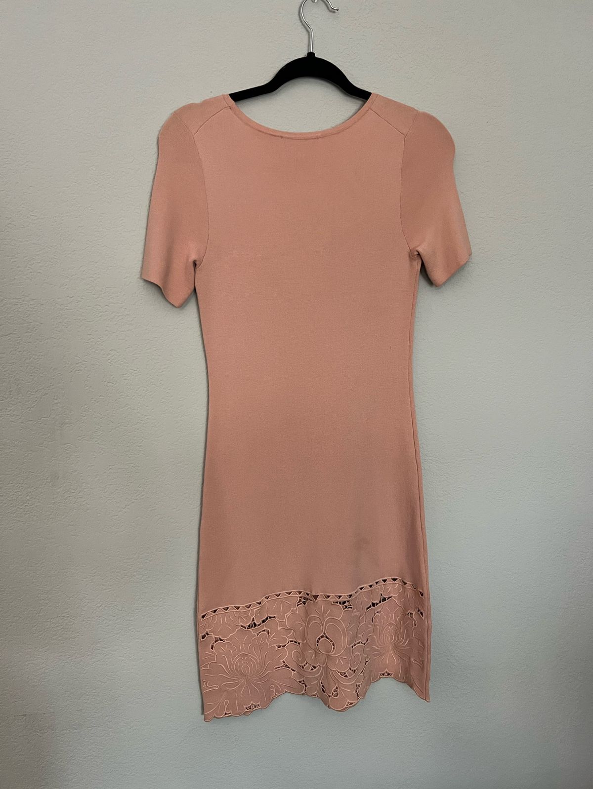 Ann Taylor Size 0 Homecoming Cap Sleeve Lace Coral Cocktail Dress on Queenly