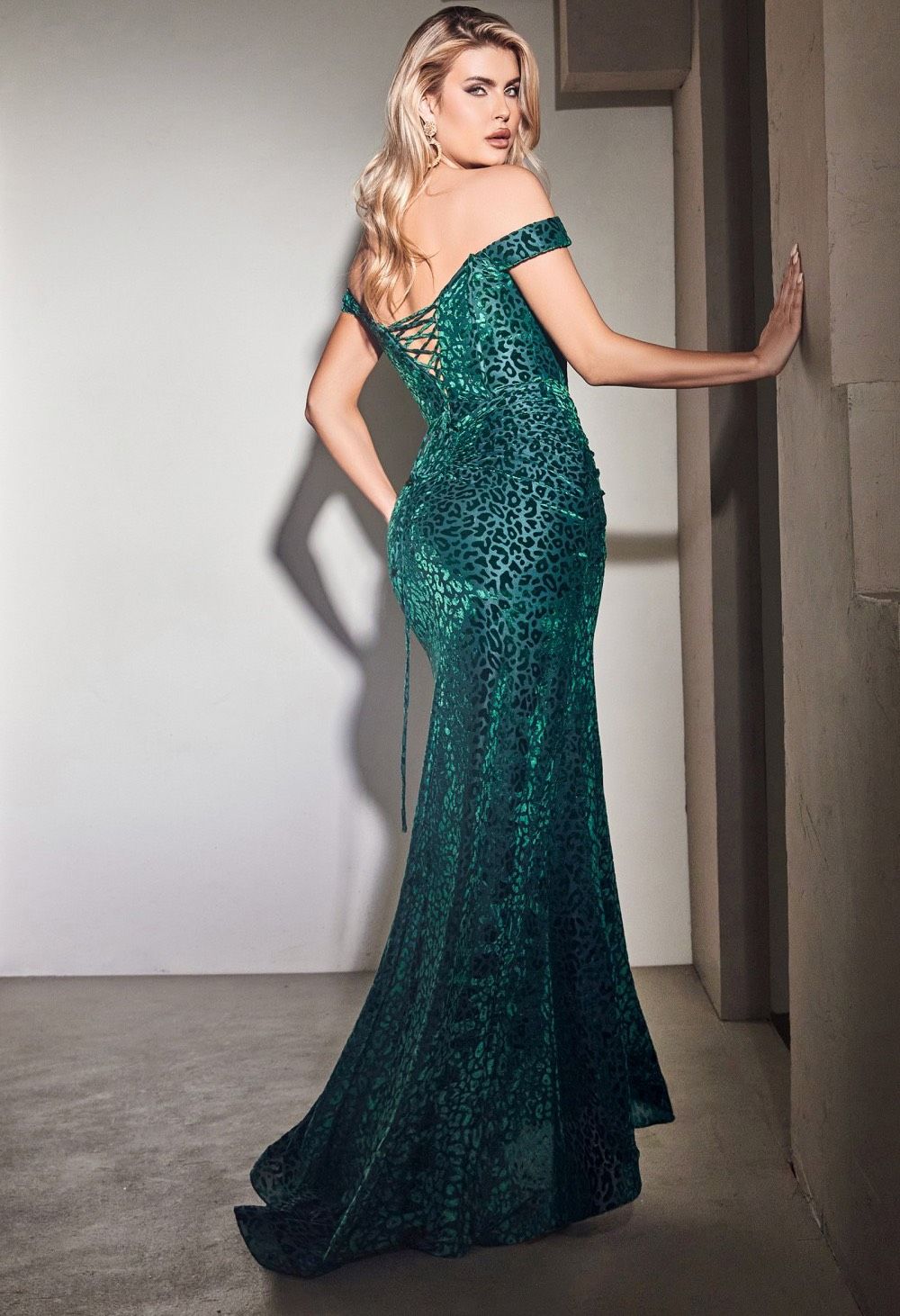 Size 8 Green Side Slit Dress on Queenly