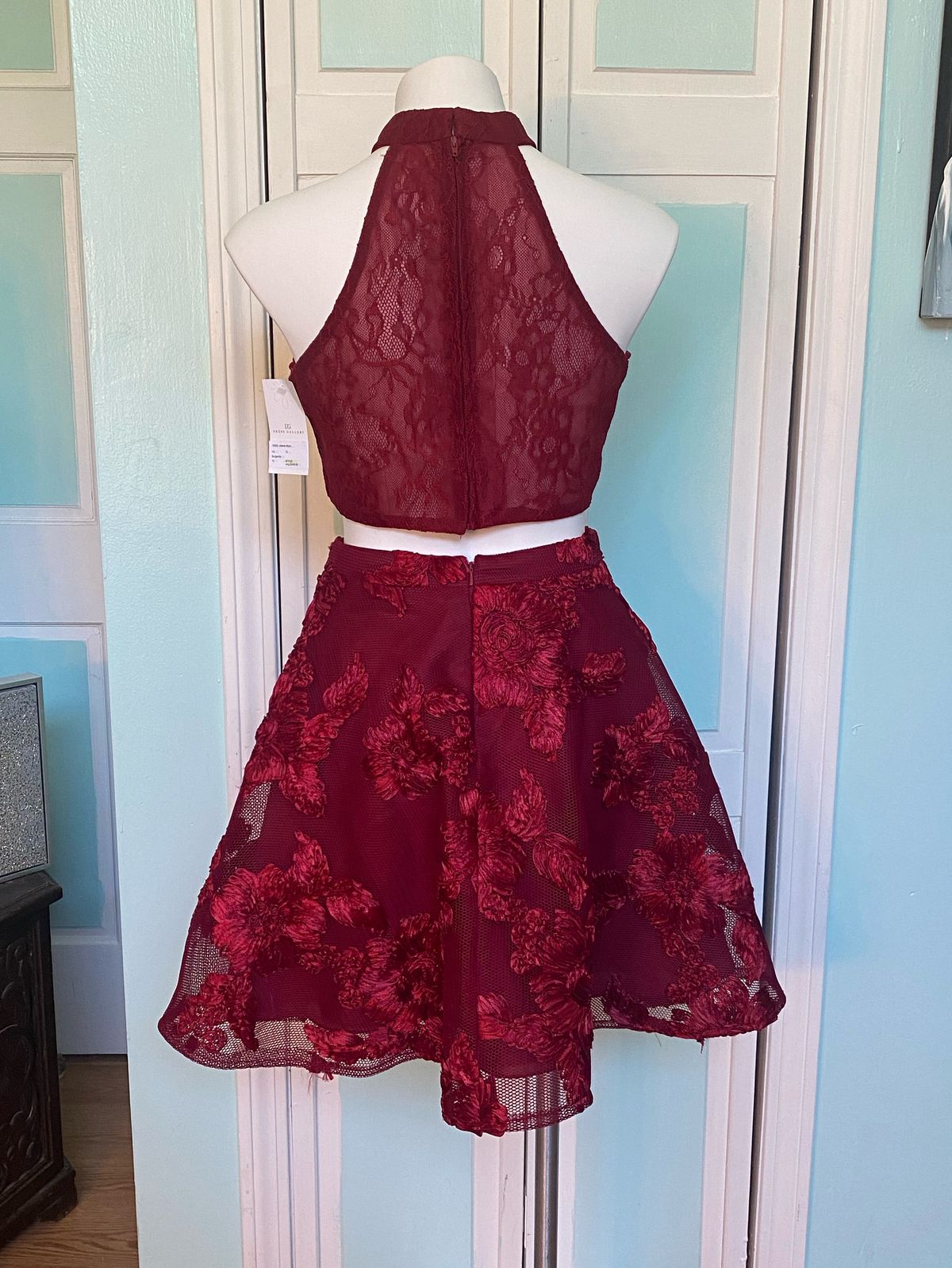 Jolene Size 10 Prom Lace Burgundy Red Cocktail Dress on Queenly