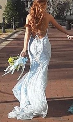 Size 4 Prom Light Blue Dress With Train on Queenly