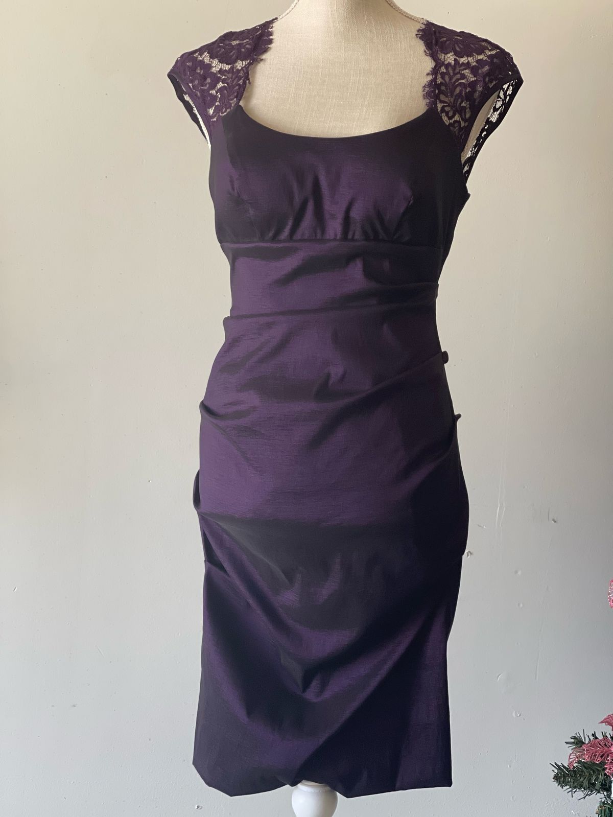 Xscape Size 6 Purple Cocktail Dress on Queenly