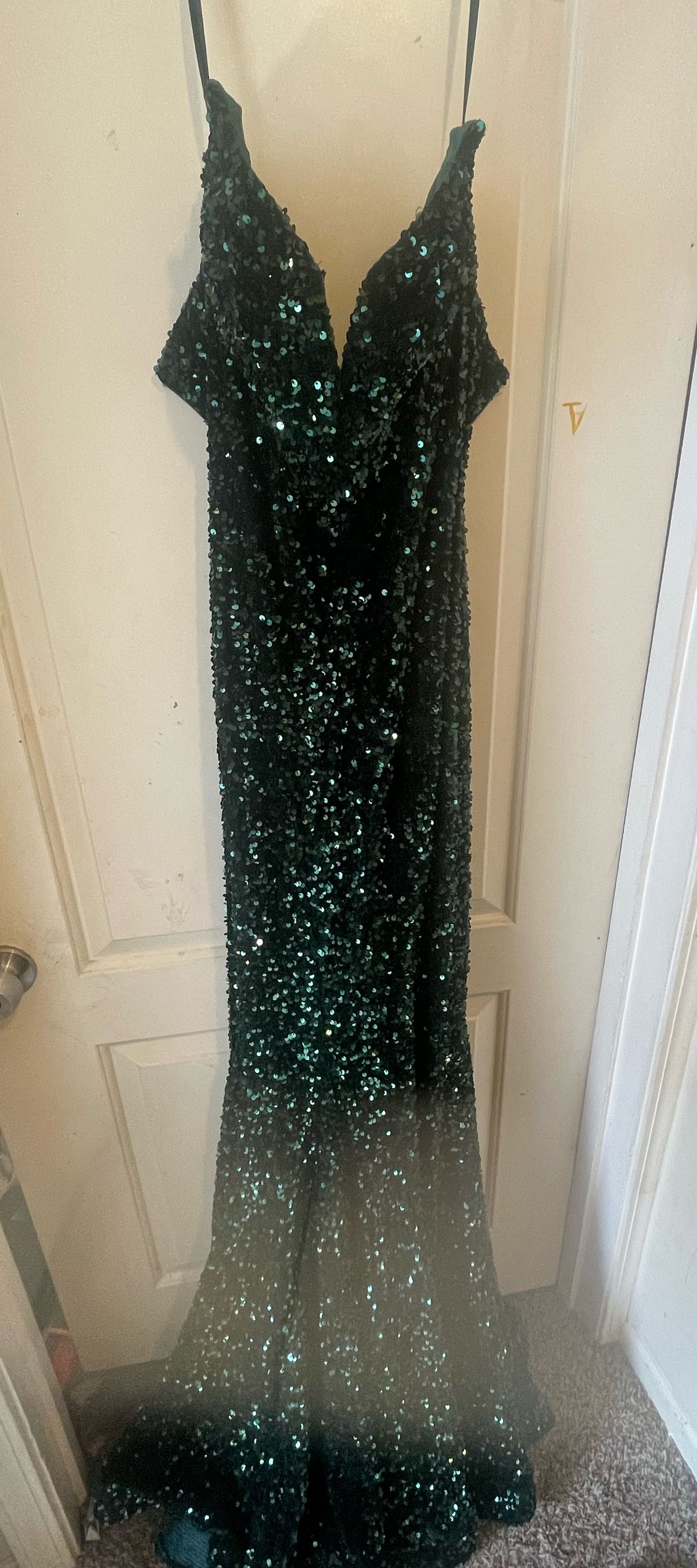 Size 0 Prom Emerald Green Mermaid Dress on Queenly