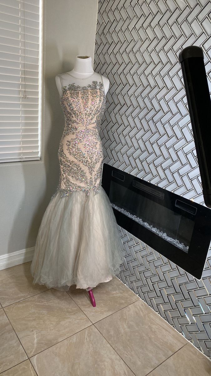 Size 0 Prom Sequined Nude Mermaid Dress on Queenly