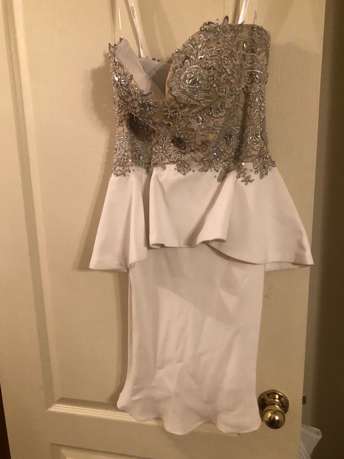 Size 4 Pageant White Cocktail Dress on Queenly