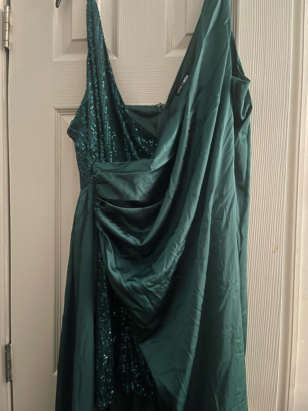 Plus Size 22 Green Ball Gown on Queenly