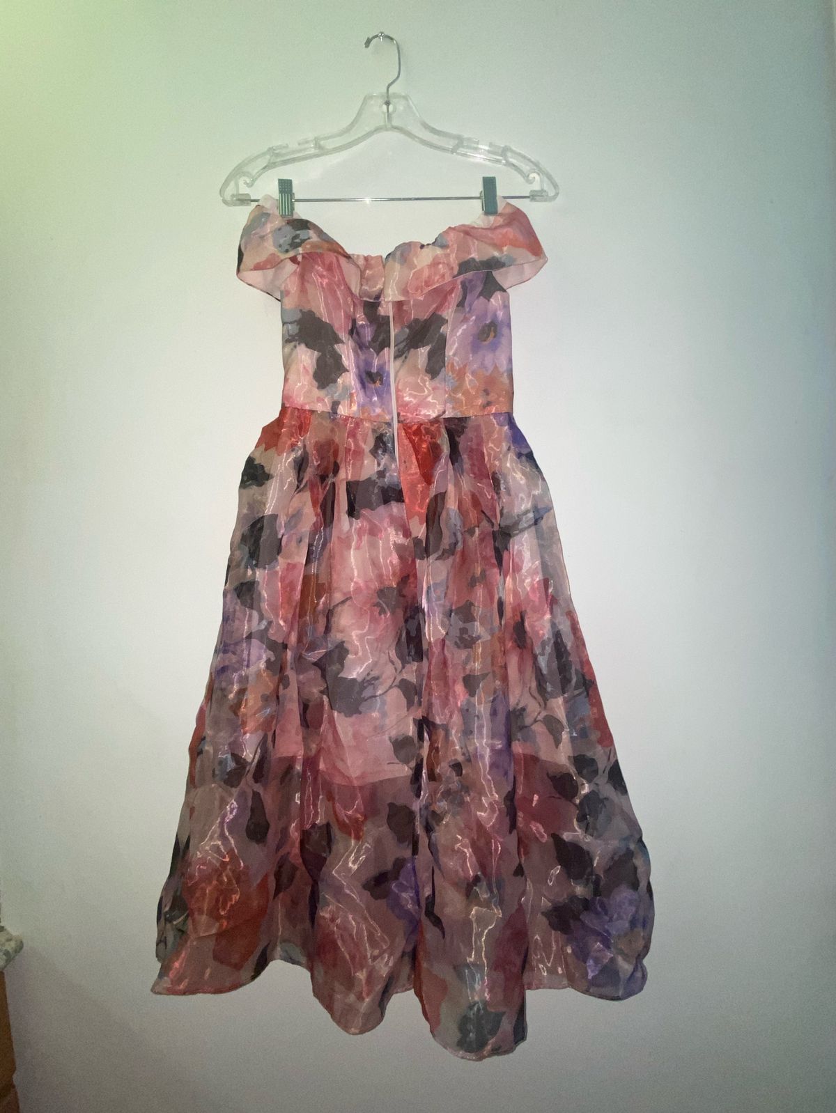 Size 00 Prom Floral Pink Dress With Train on Queenly