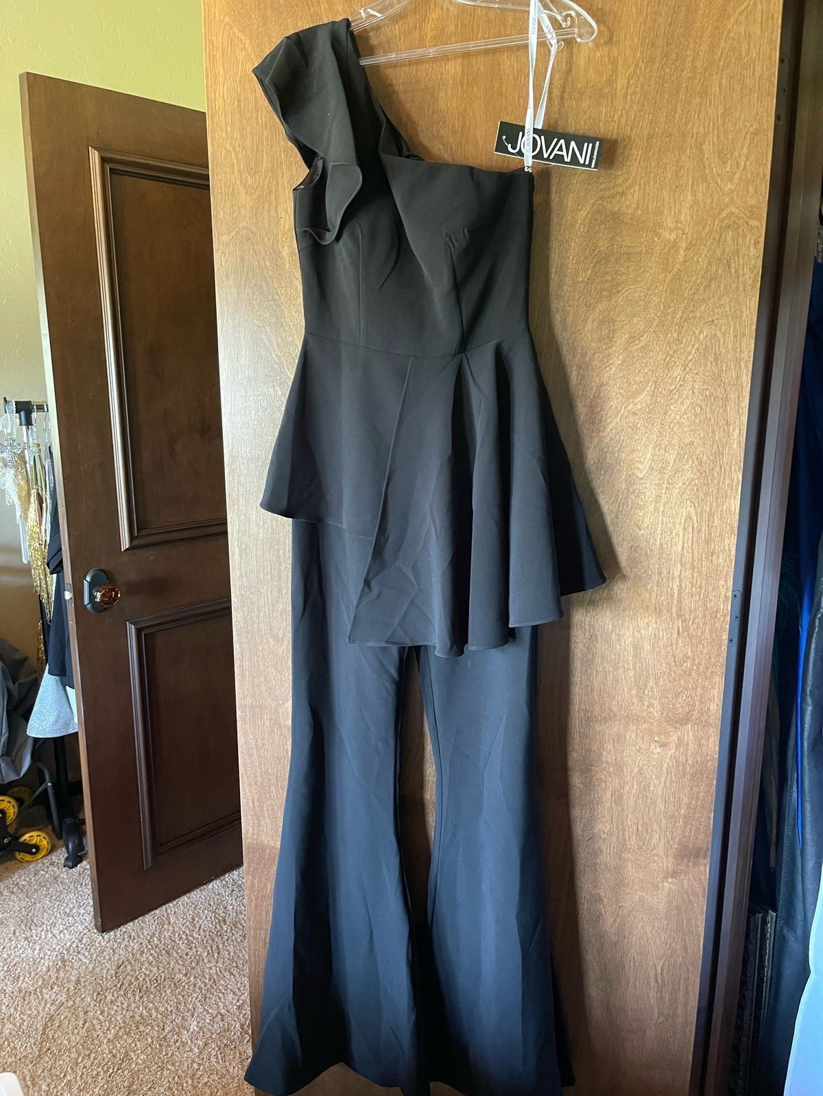 Jovani Size 2 Pageant Interview One Shoulder Black Formal Jumpsuit on Queenly