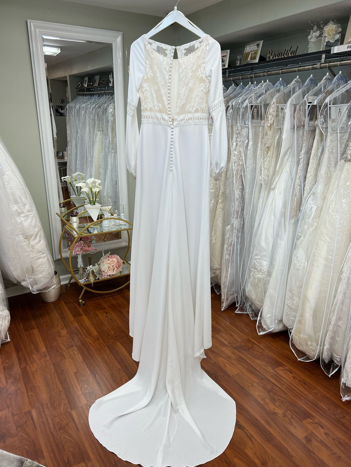 Style DARYL Pronovias Size 10 Wedding Long Sleeve Lace White Floor Length Maxi on Queenly