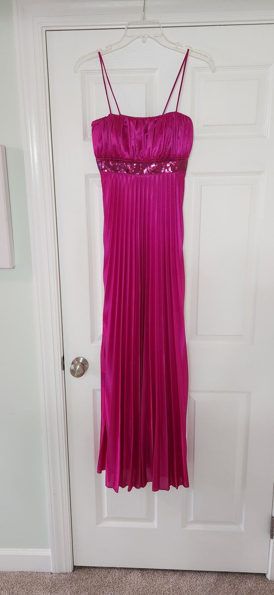 MyMichelle Size 4 Sequined Pink Floor Length Maxi on Queenly