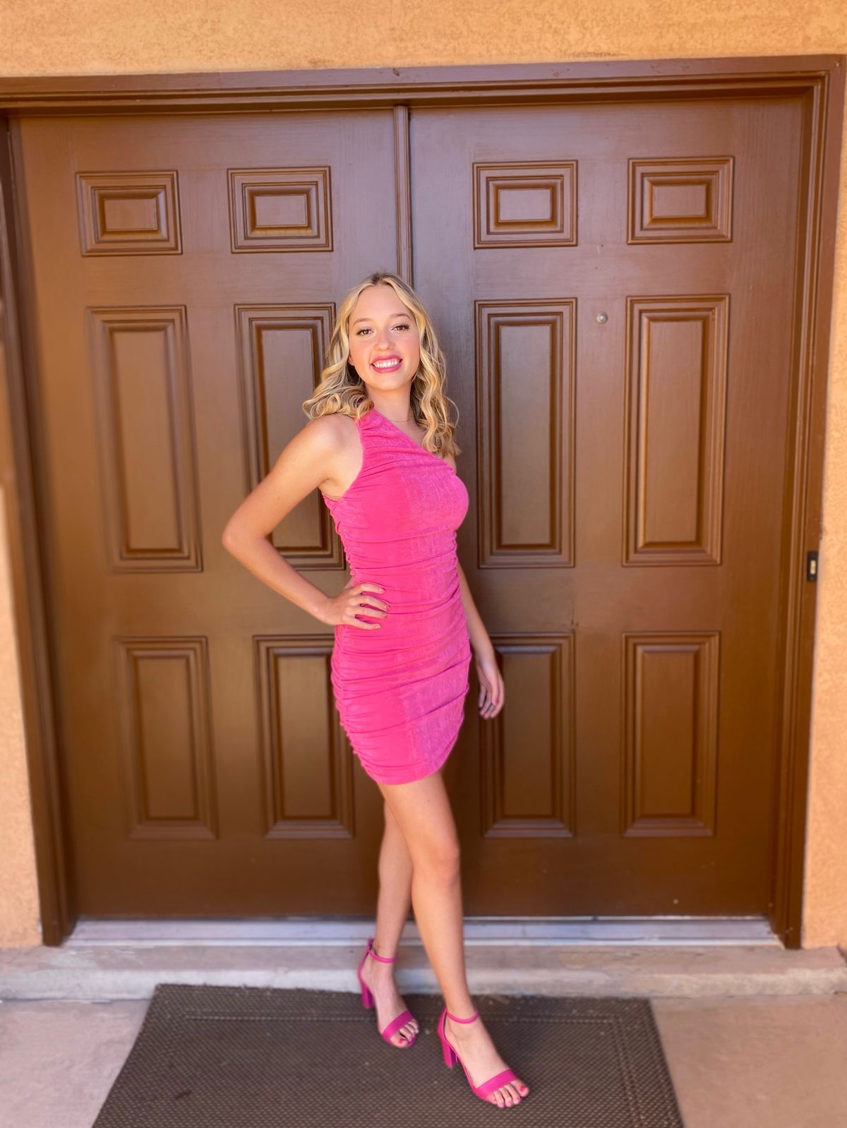 Size 00 Homecoming Pink Cocktail Dress on Queenly