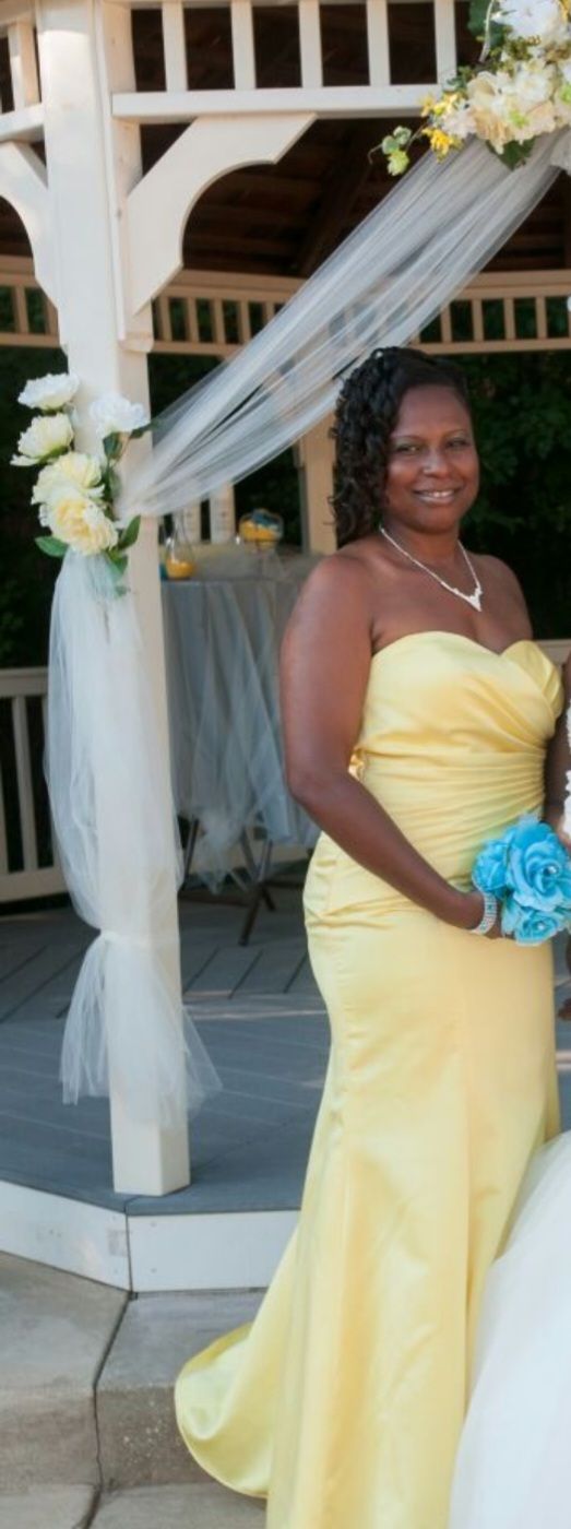 Size 14 Yellow Mermaid Dress on Queenly
