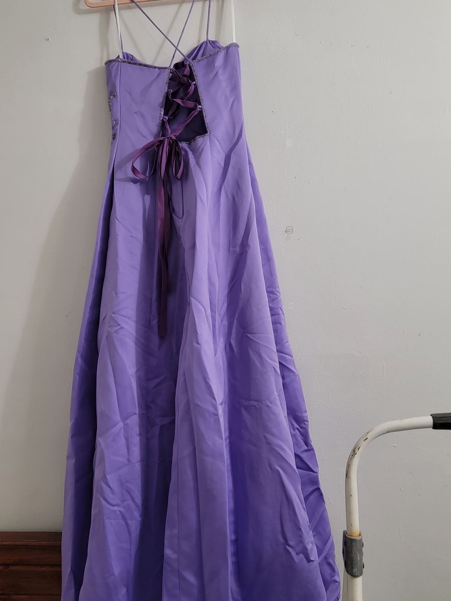 Roberto  Size 8 Purple Ball Gown on Queenly