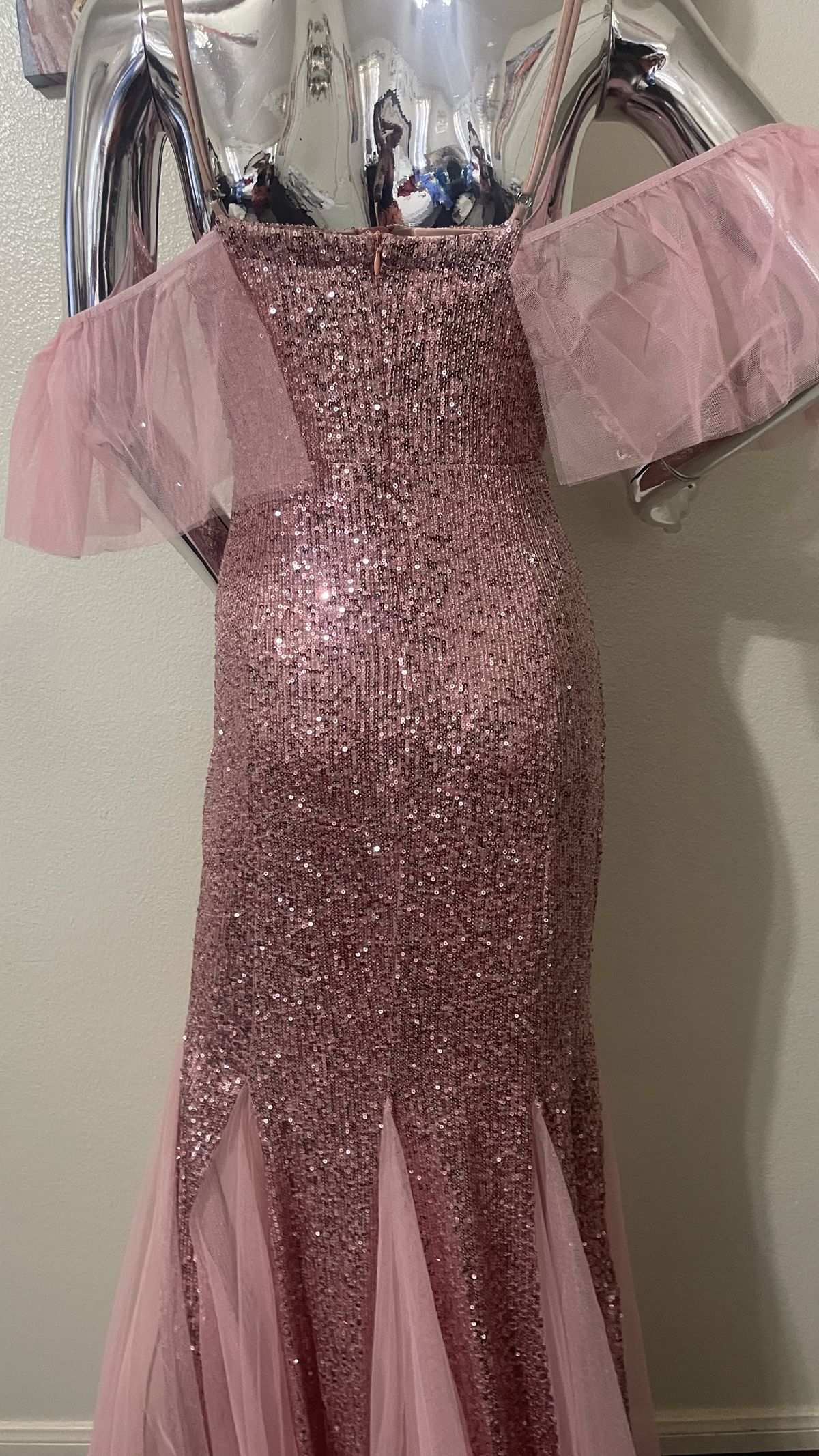 Size 12 Prom Sequined Rose Gold Ball Gown on Queenly