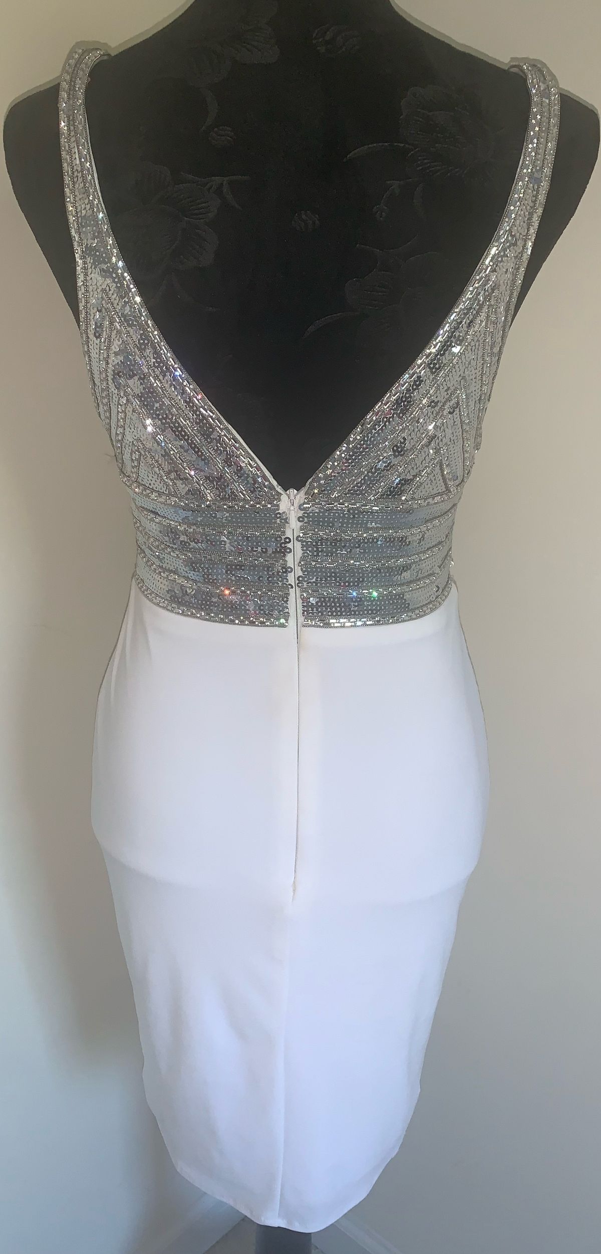 Jovani Size 2 Homecoming White Cocktail Dress on Queenly