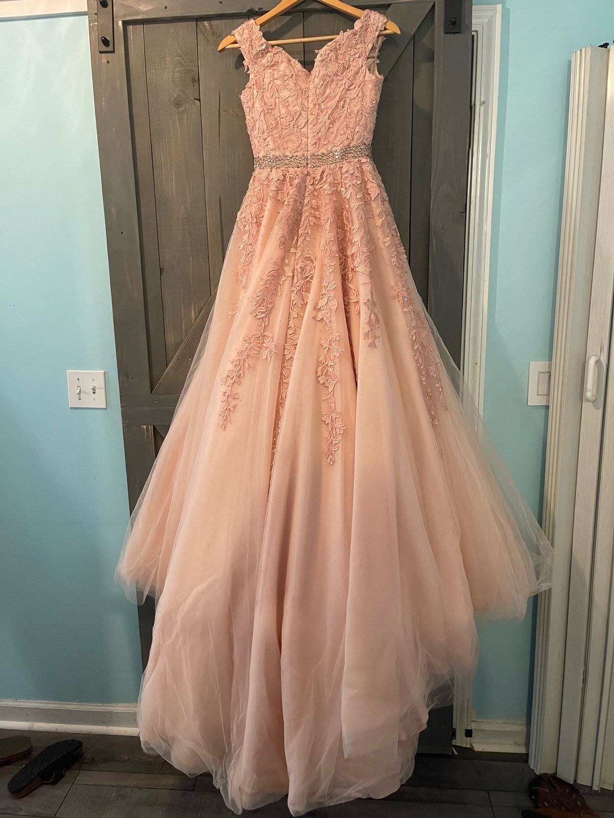 Sherri Hill Size 2 Prom Cap Sleeve Lace Pink Ball Gown on Queenly