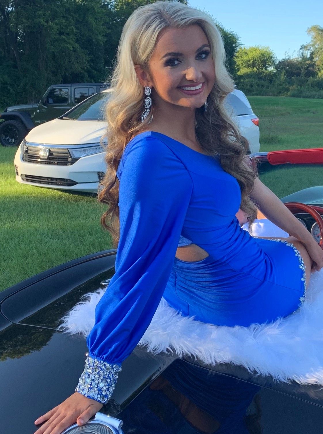 Size 2 Homecoming Blue Cocktail Dress on Queenly
