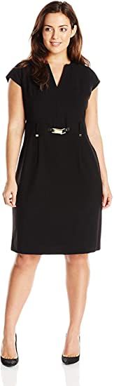 Plus Size 16 Cap Sleeve Black A-line Dress on Queenly