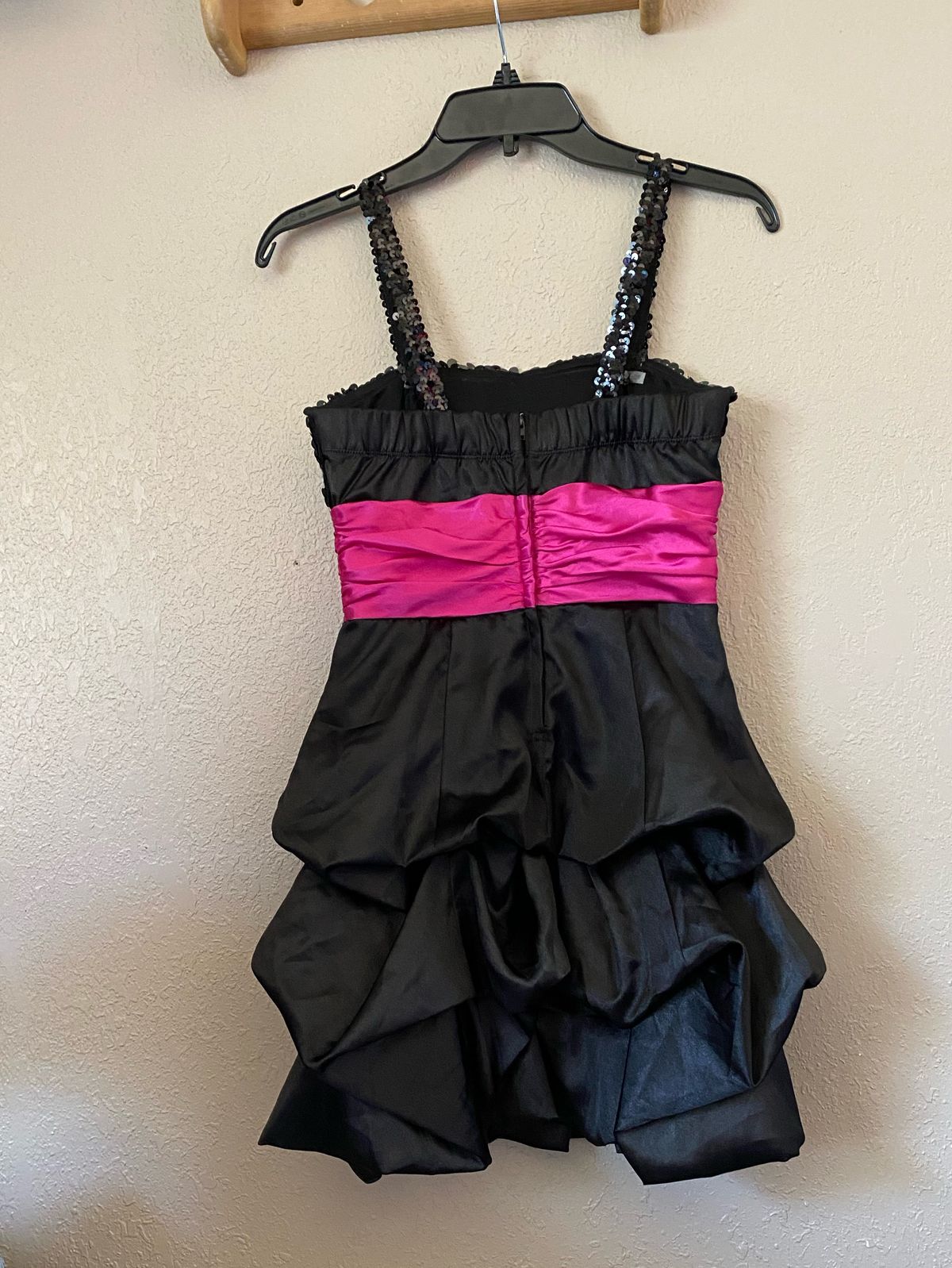 Speechless Girls Size 3 Homecoming Black Cocktail Dress on Queenly