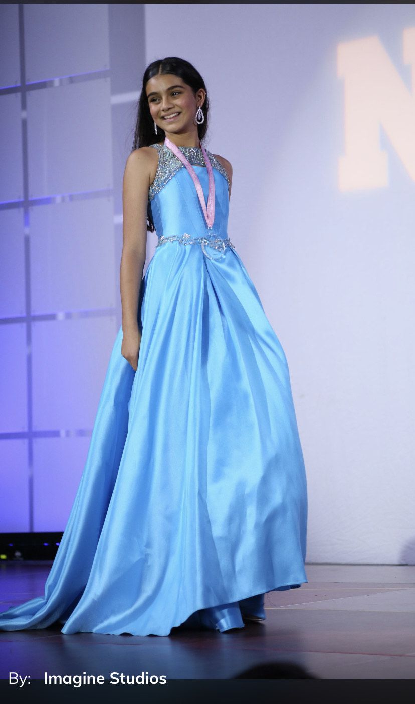 Size 0 Pageant Blue Ball Gown on Queenly