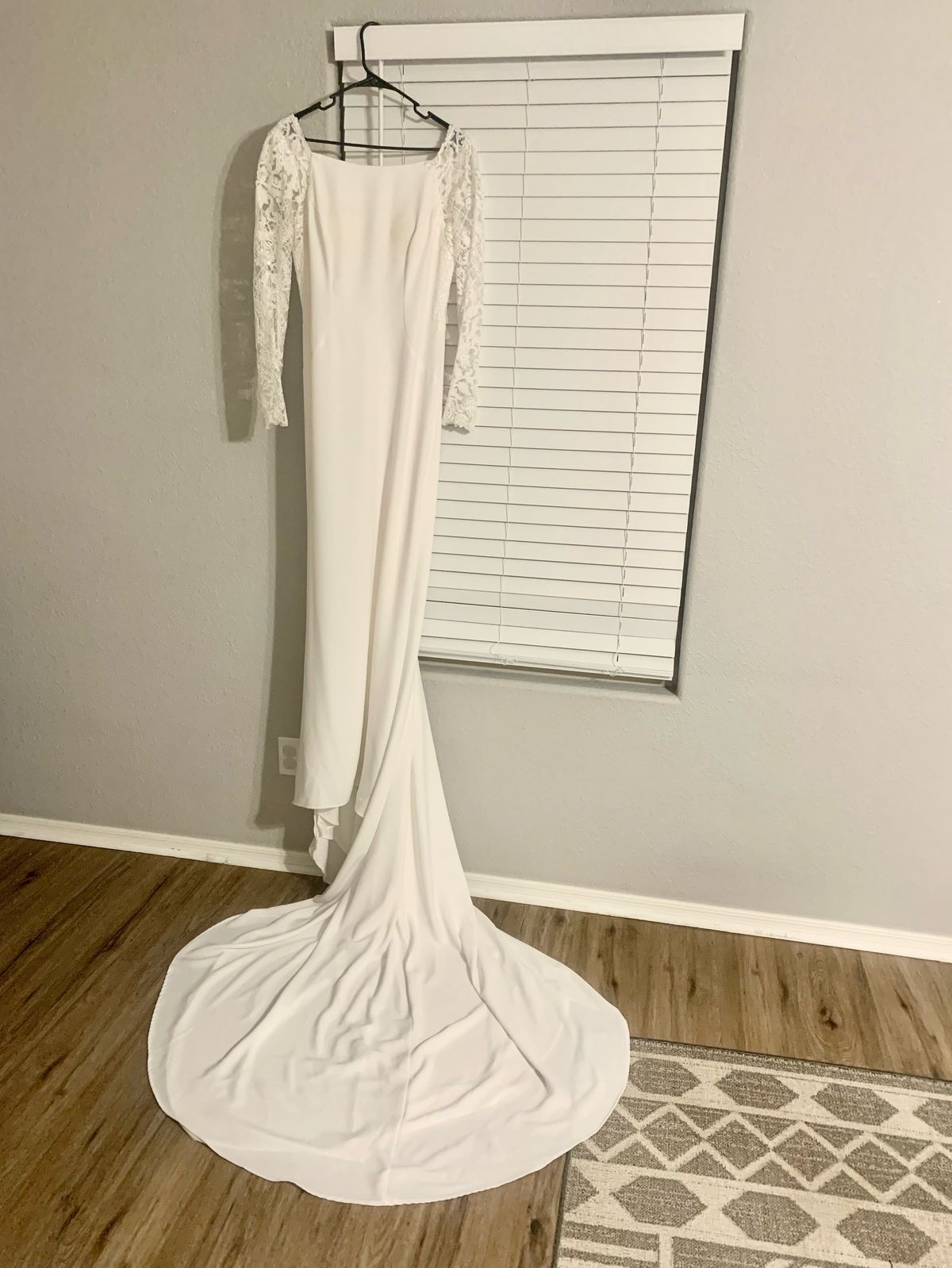 Adore Size 12 White Mermaid Dress on Queenly