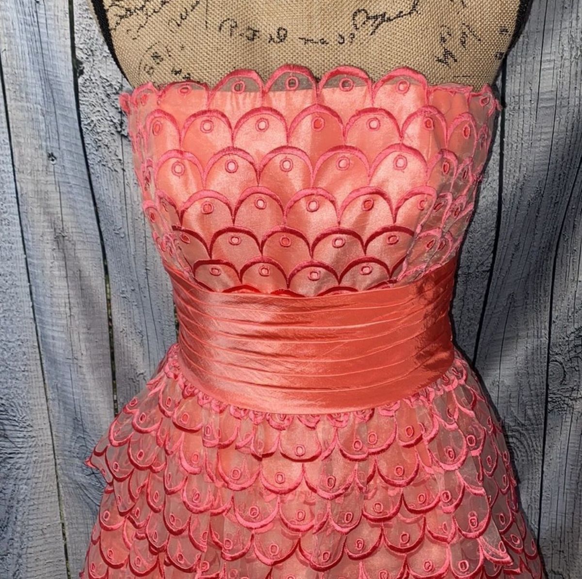 Jovani Size 2 Prom Strapless Lace Coral A-line Dress on Queenly
