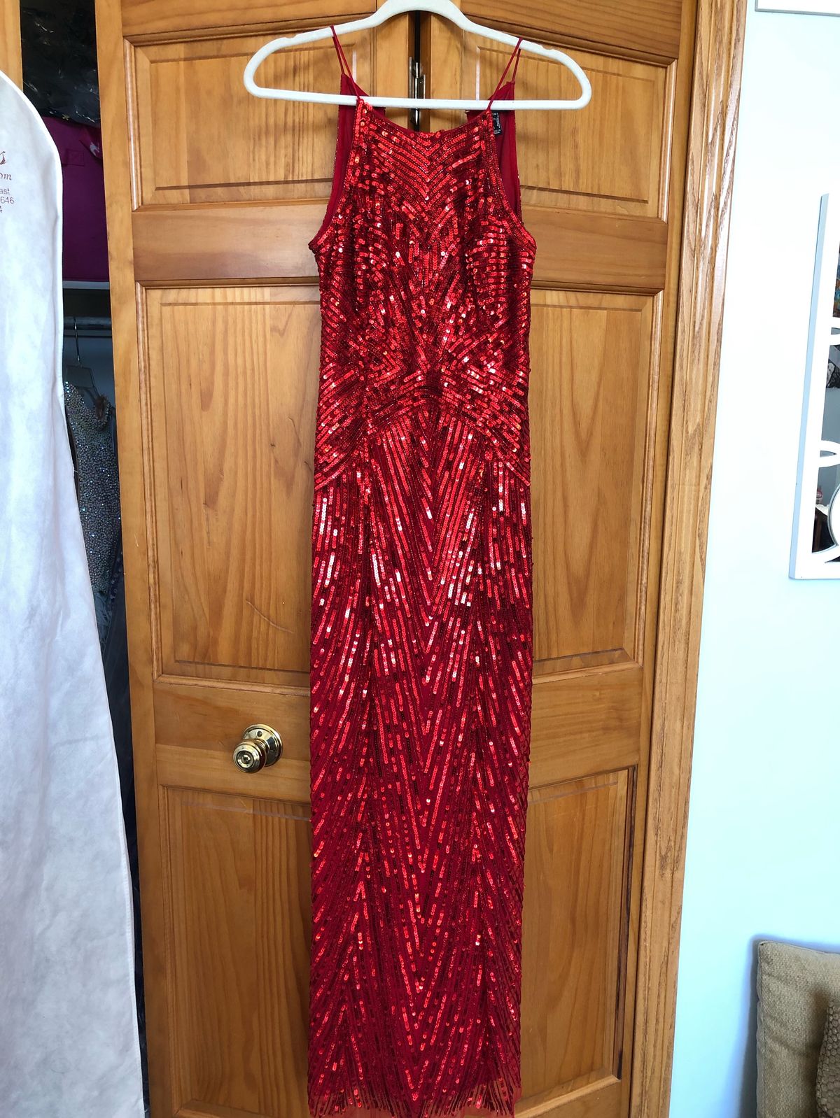 Aidan Mattox Size 4 Prom Sequined Red Floor Length Maxi on Queenly