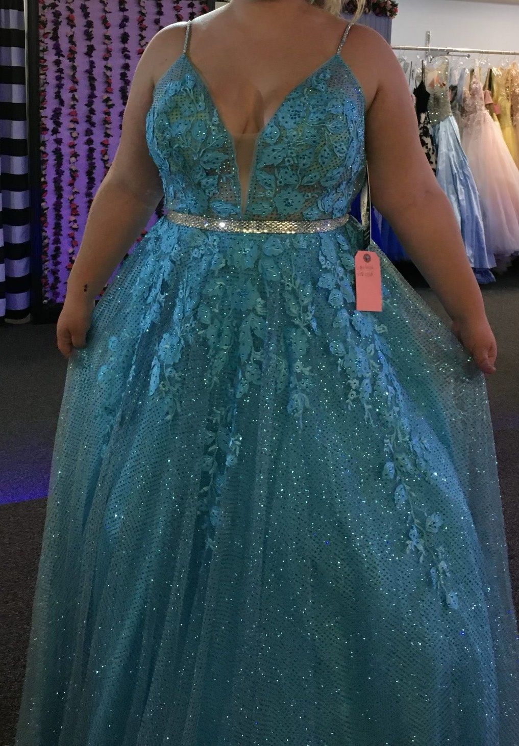Size 12 Prom Blue Ball Gown on Queenly