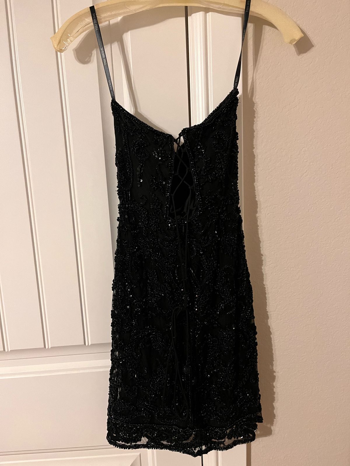 Sherri Hill Size 2 Homecoming Sequined Black Cocktail Dress on Queenly