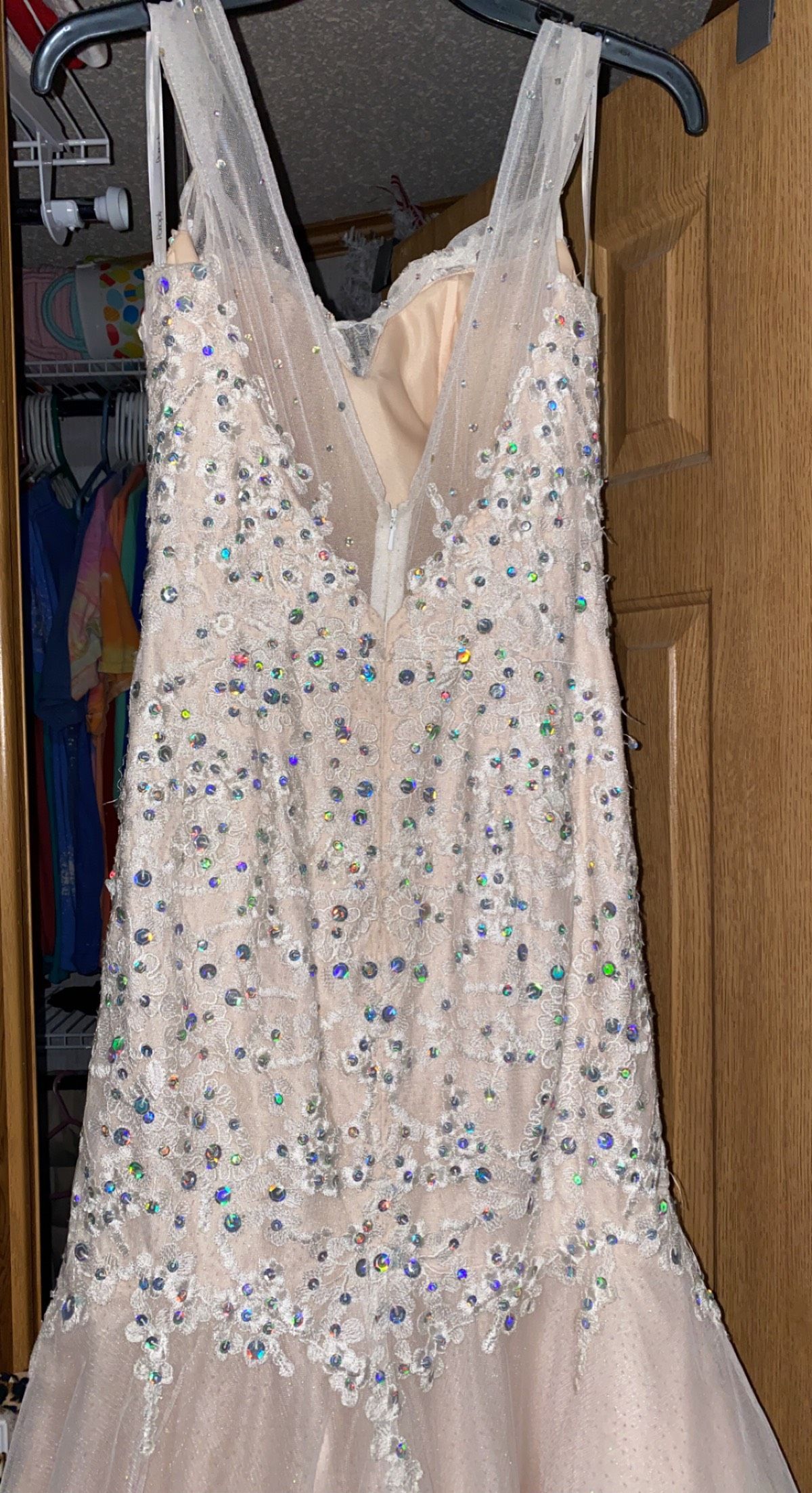 Size 4 Prom Sequined White Mermaid Dress on Queenly