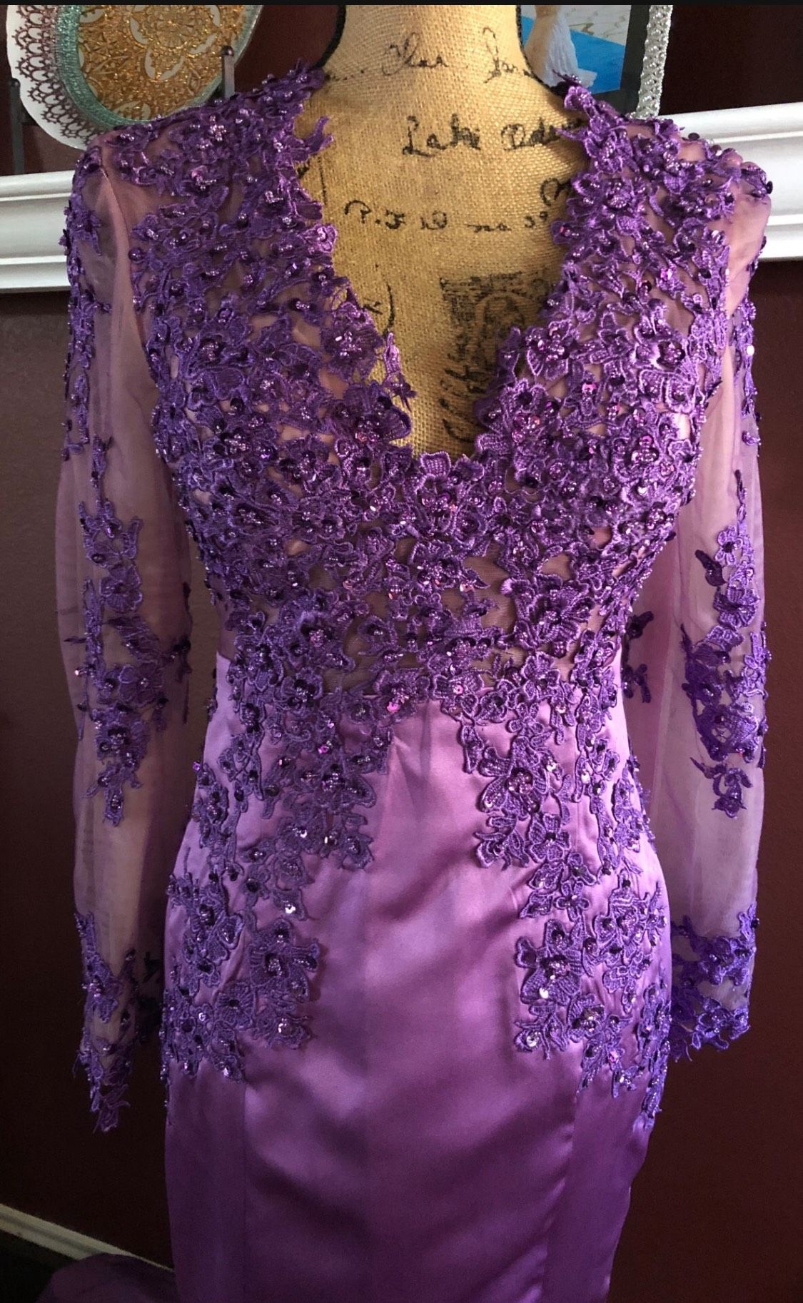 Size 6 Prom Lace Purple Mermaid Dress on Queenly