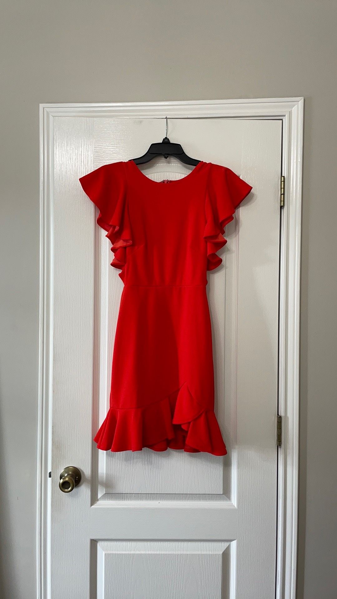 Size 0 Homecoming Sheer Red Cocktail Dress on Queenly