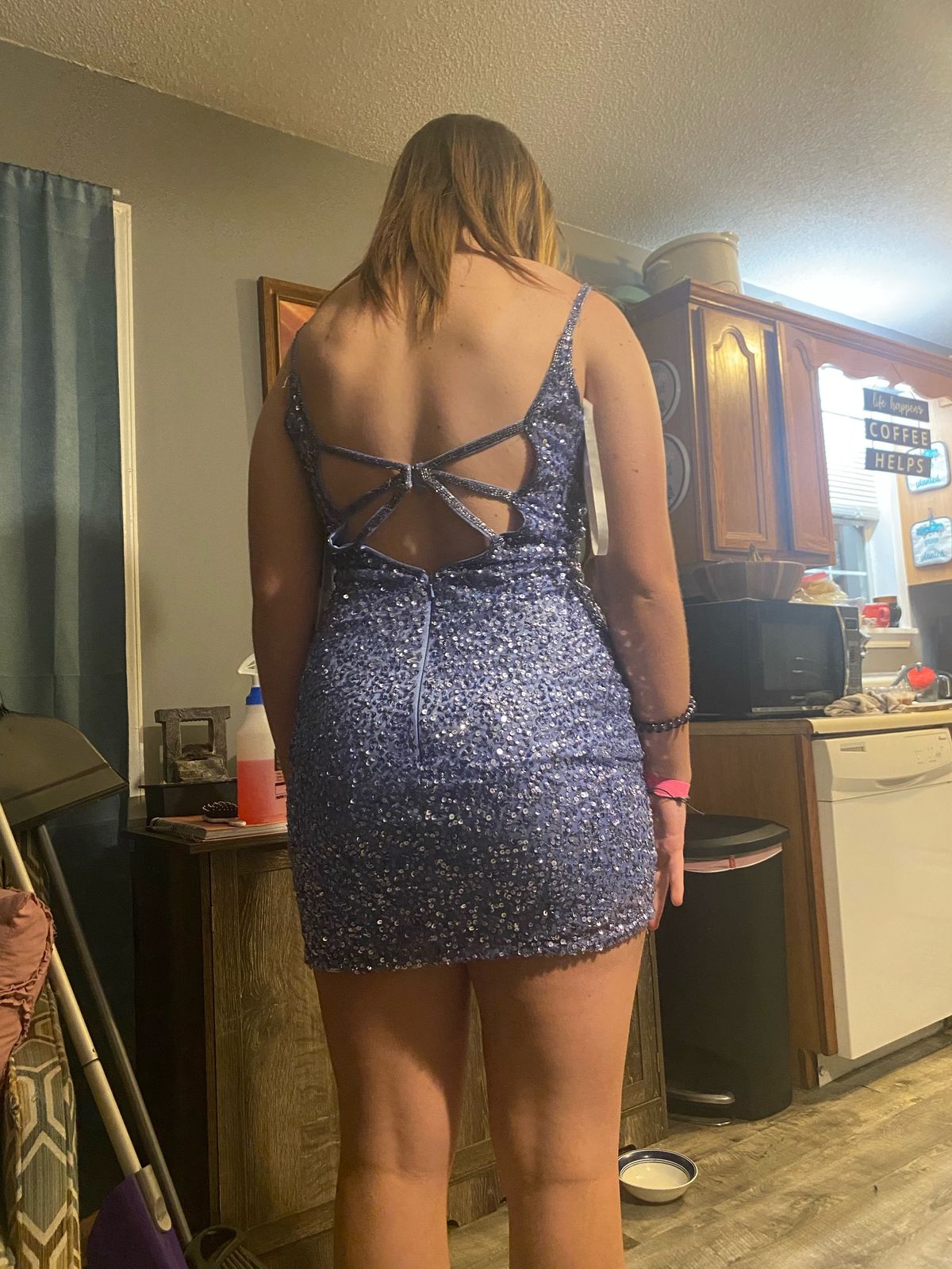 Size 10 Homecoming Blue Cocktail Dress on Queenly