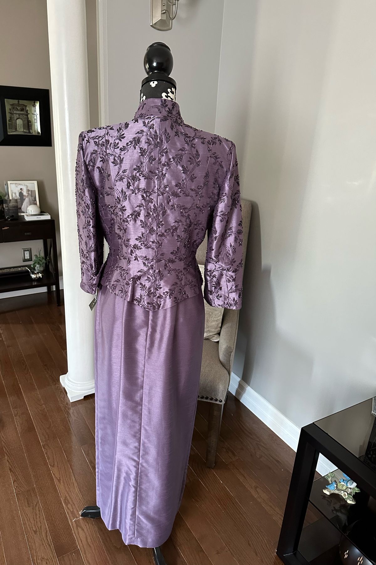Size 8 Purple A-line Dress on Queenly