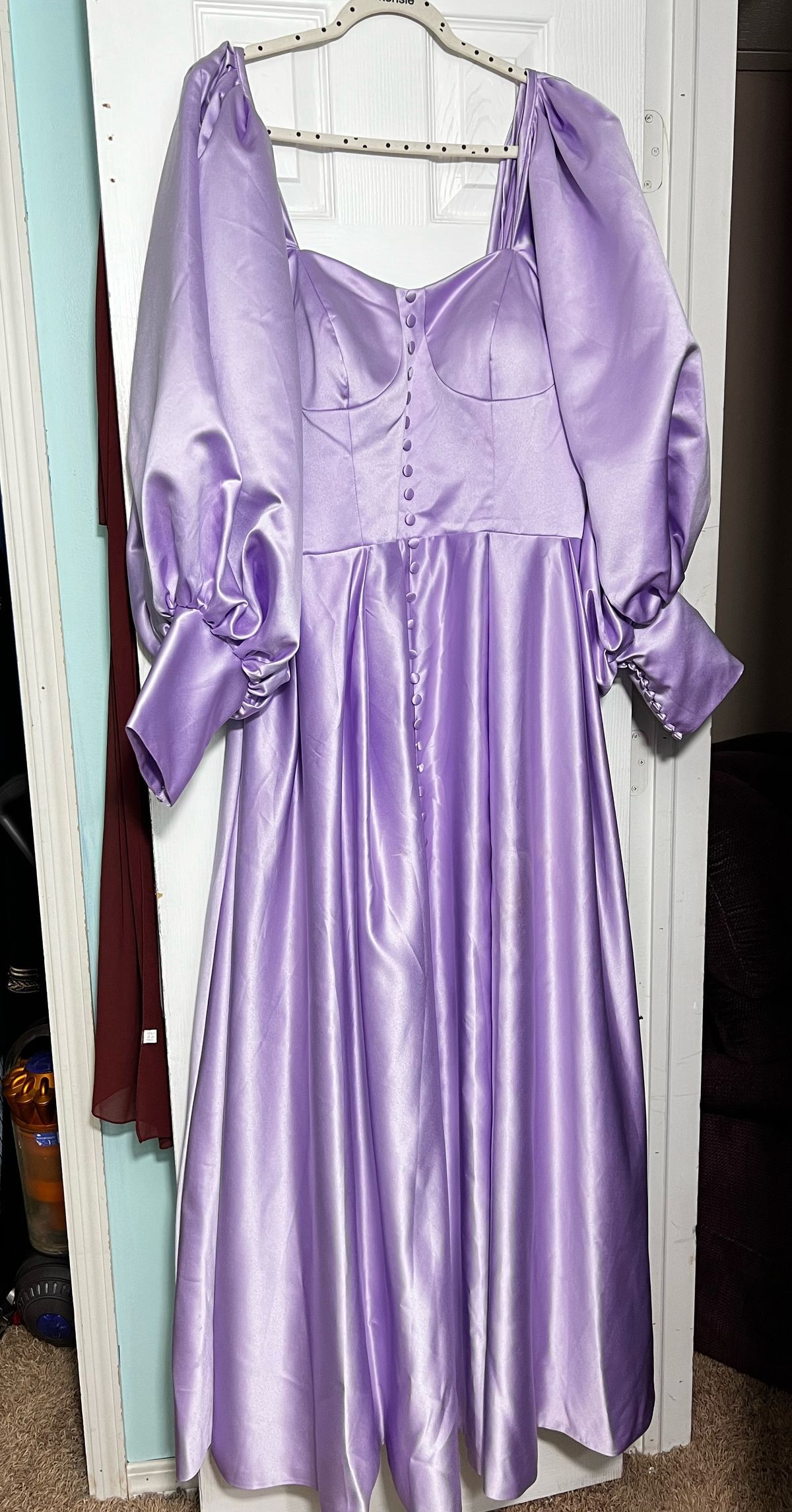 Plus Size 18 Purple A-line Dress on Queenly