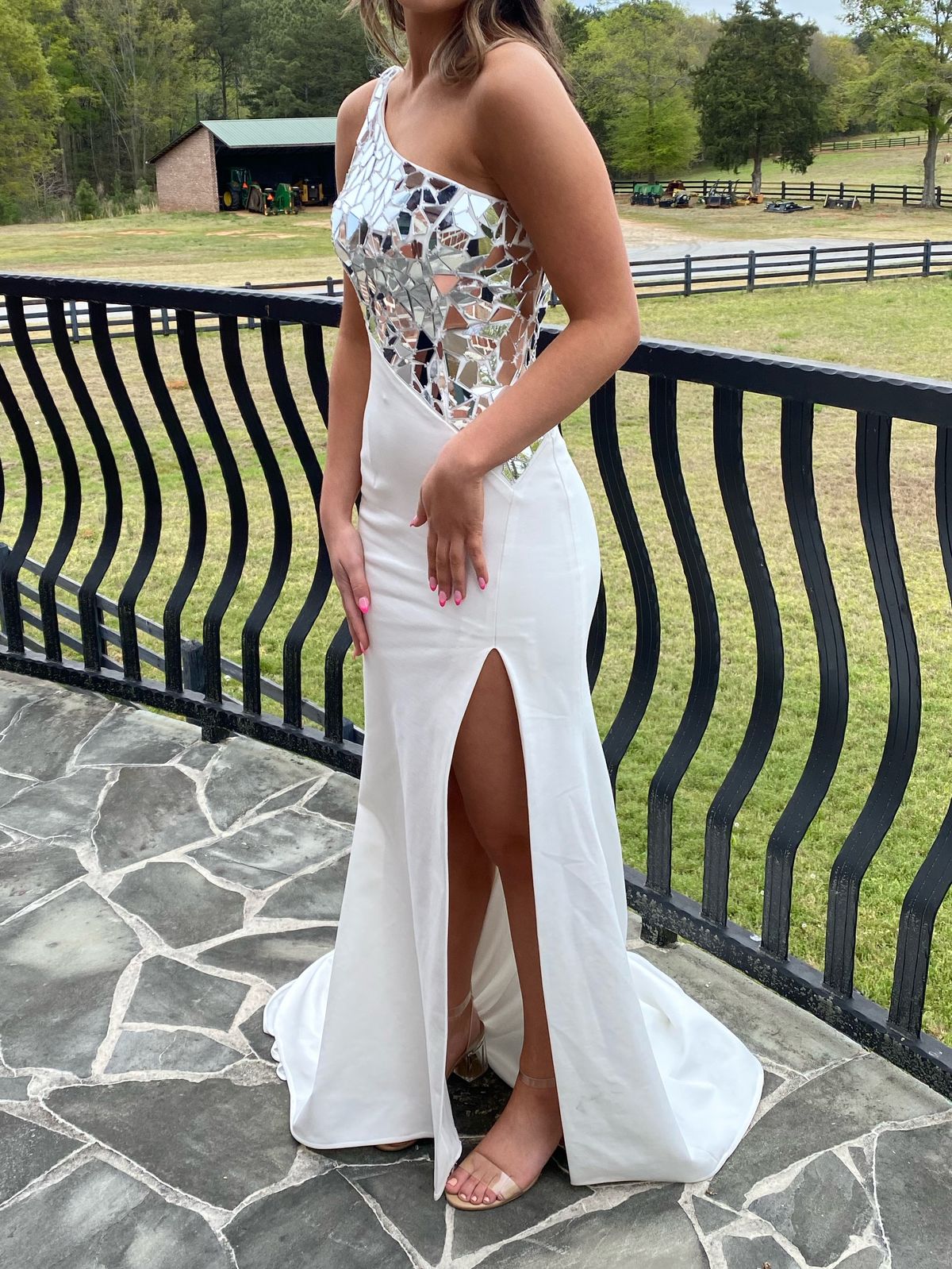 Sherri Hill Size 2 Prom Sequined White Side Slit Dress on Queenly