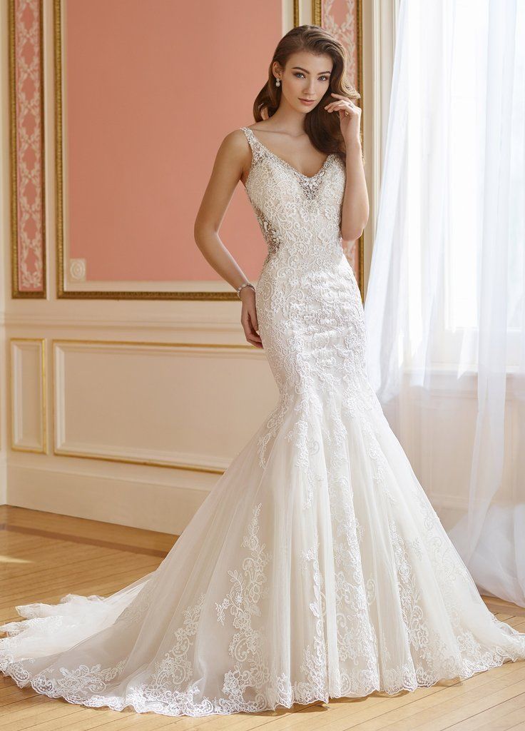 Style Lela David Tutera Size 8 Wedding Lace White Floor Length Maxi on  Queenly