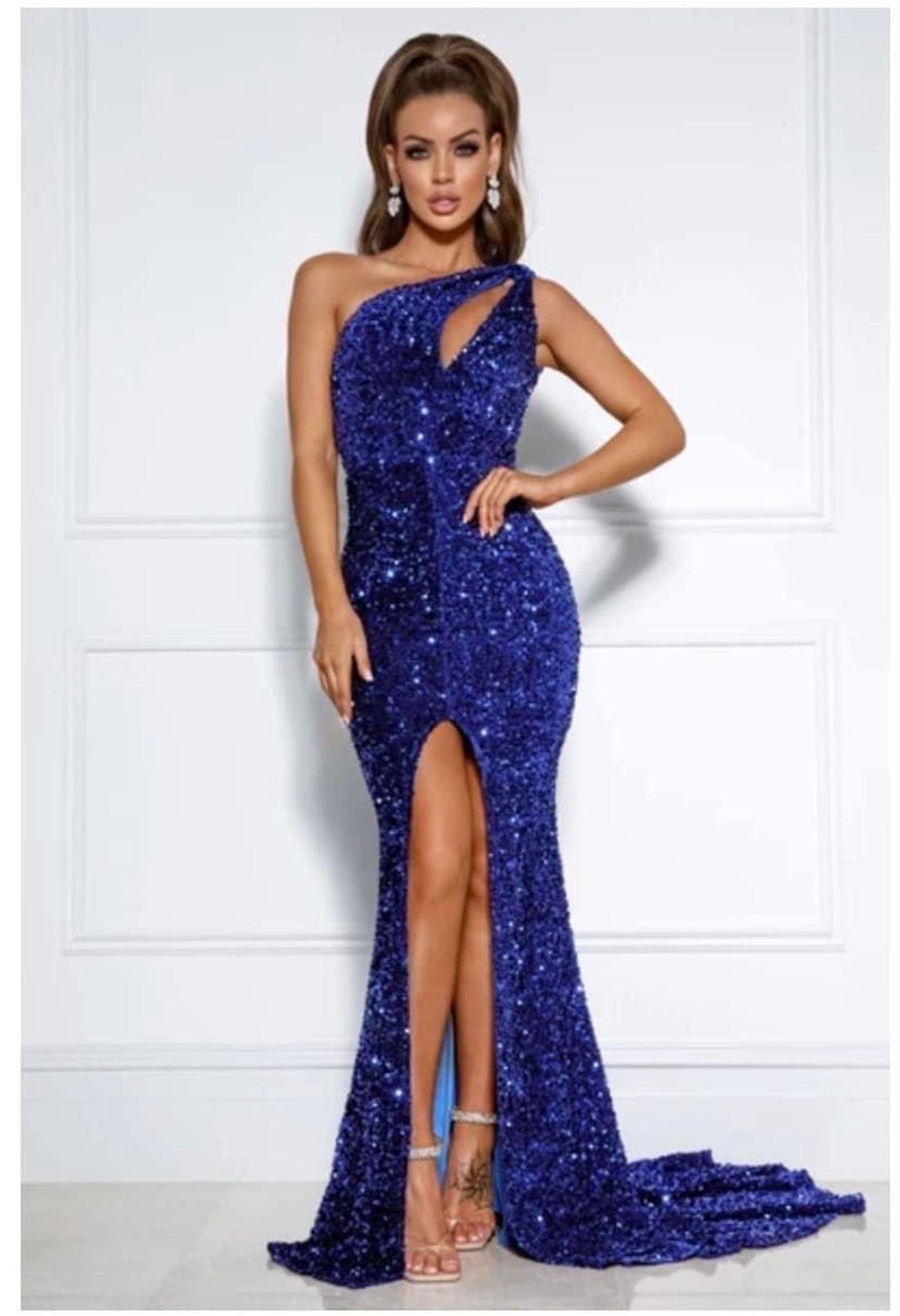 Size 4 Prom One Shoulder Sequined Royal Blue Side Slit Dress on Queenly