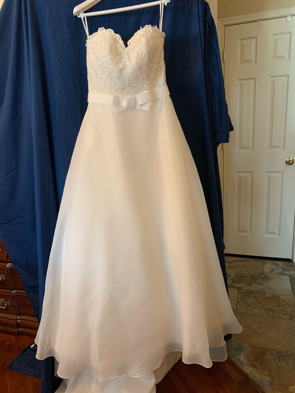 Barcelona Aire Plus Size 16 Wedding Strapless Lace White Ball Gown on Queenly