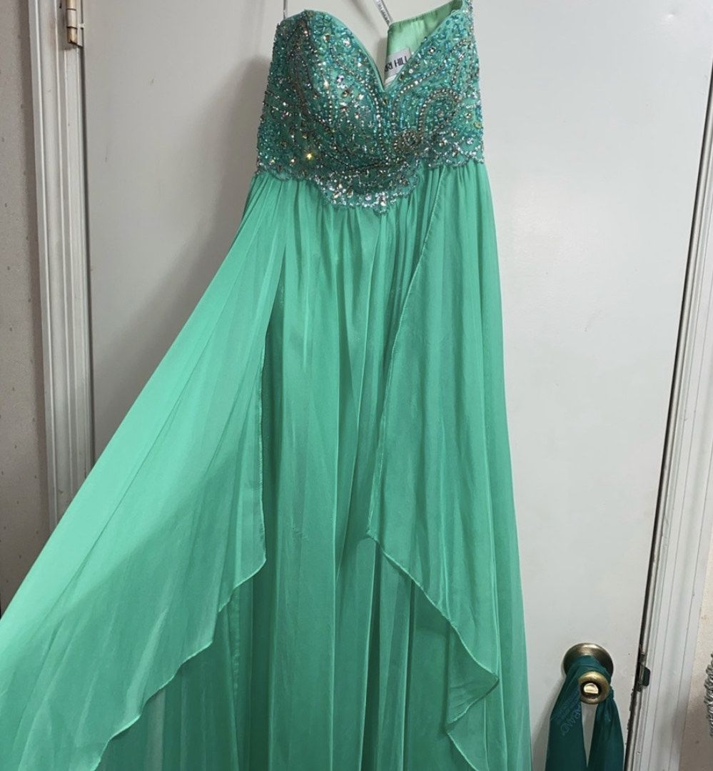 Sherri Hill Size 6 Prom Sequined Lime Green A-line Dress on Queenly