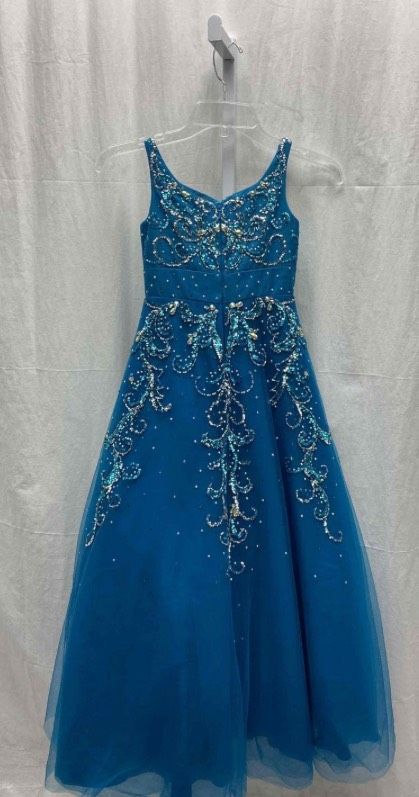 Mac Duggal Girls Size 6 Pageant Blue Ball Gown on Queenly