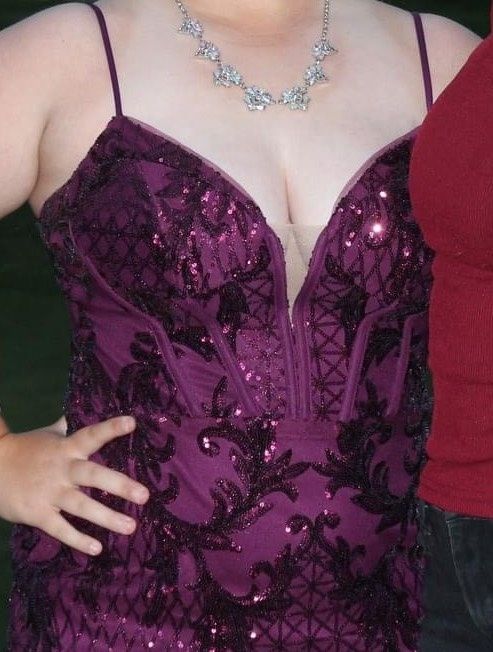 Size 6 Homecoming Purple Cocktail Dress on Queenly