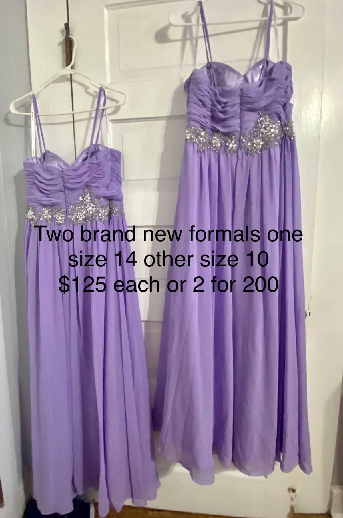 Size 12 Prom Purple A-line Dress on Queenly