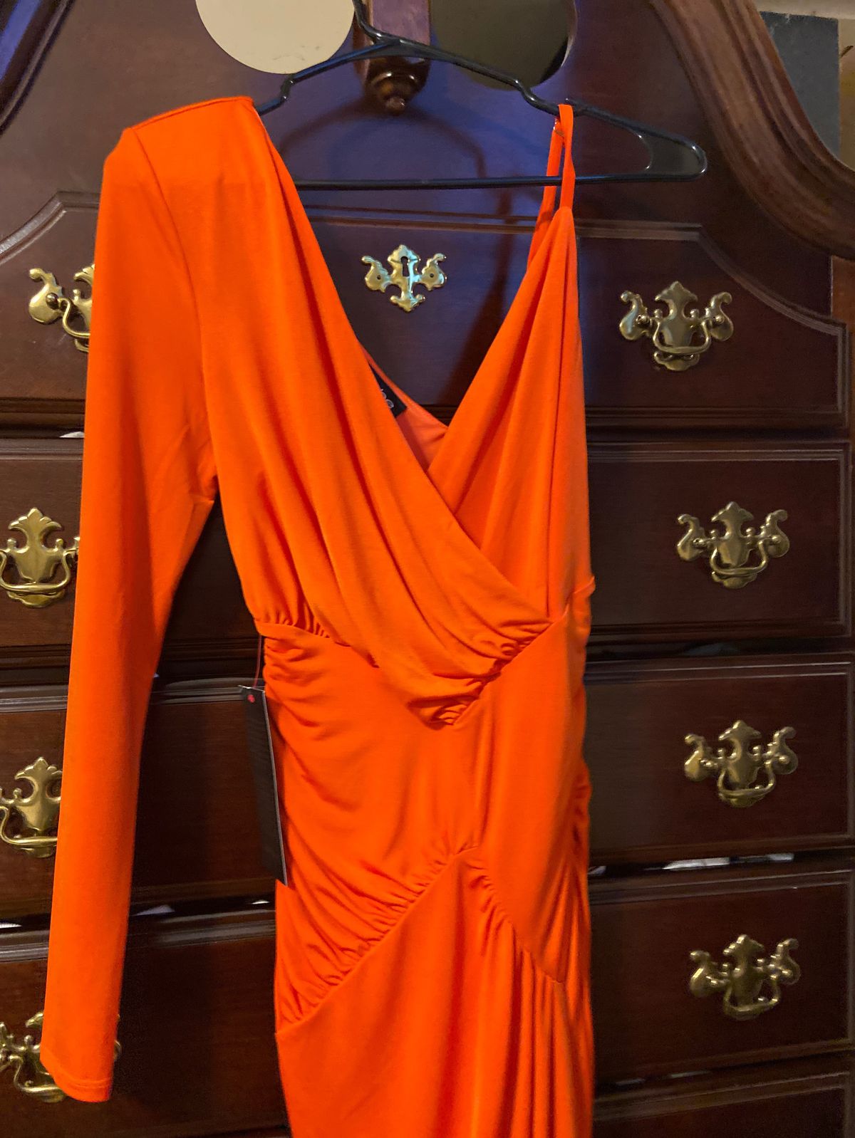 Bebe Size 6 One Shoulder Orange Cocktail Dress on Queenly