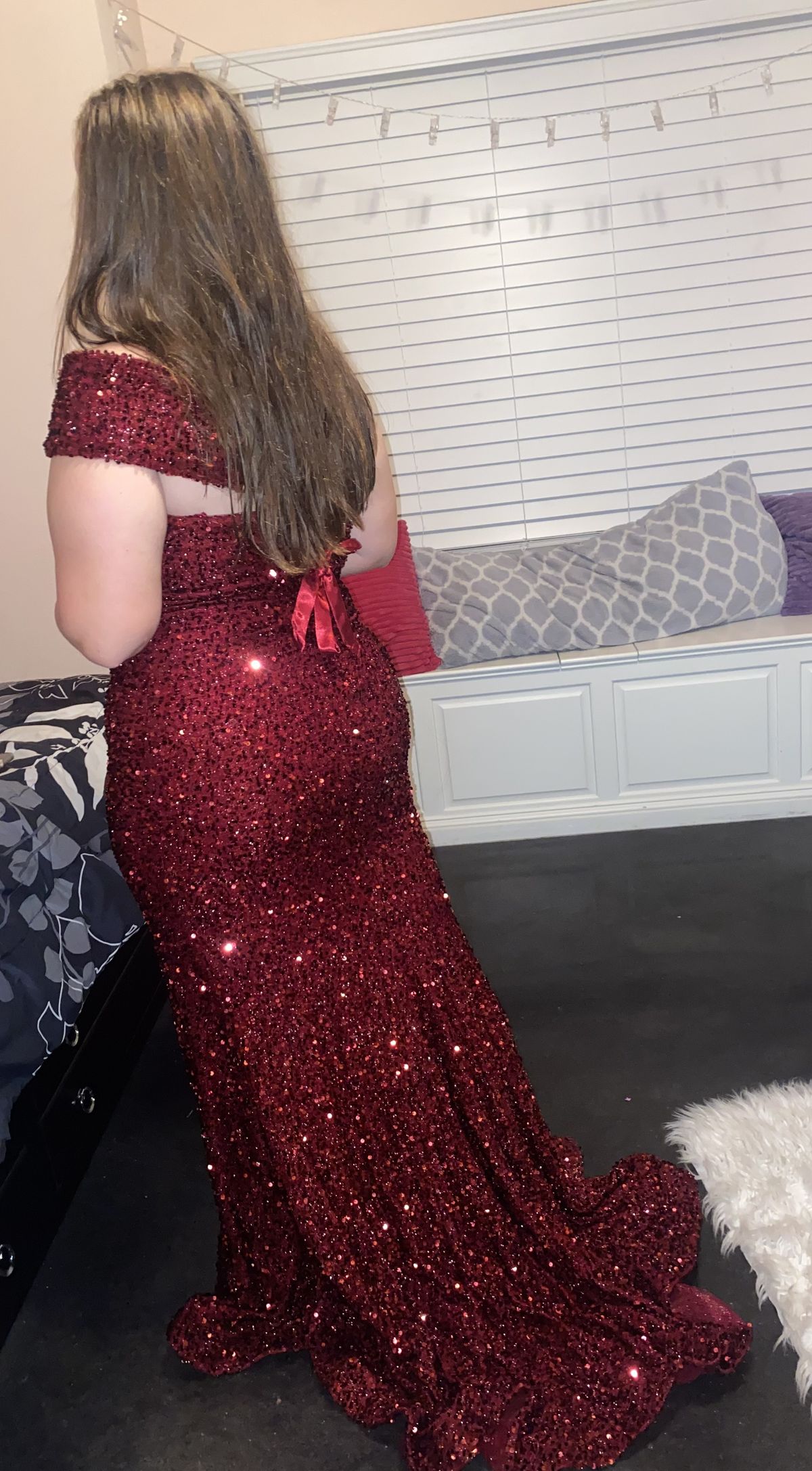 Size 8 Prom Sequined Red Floor Length Maxi on Queenly