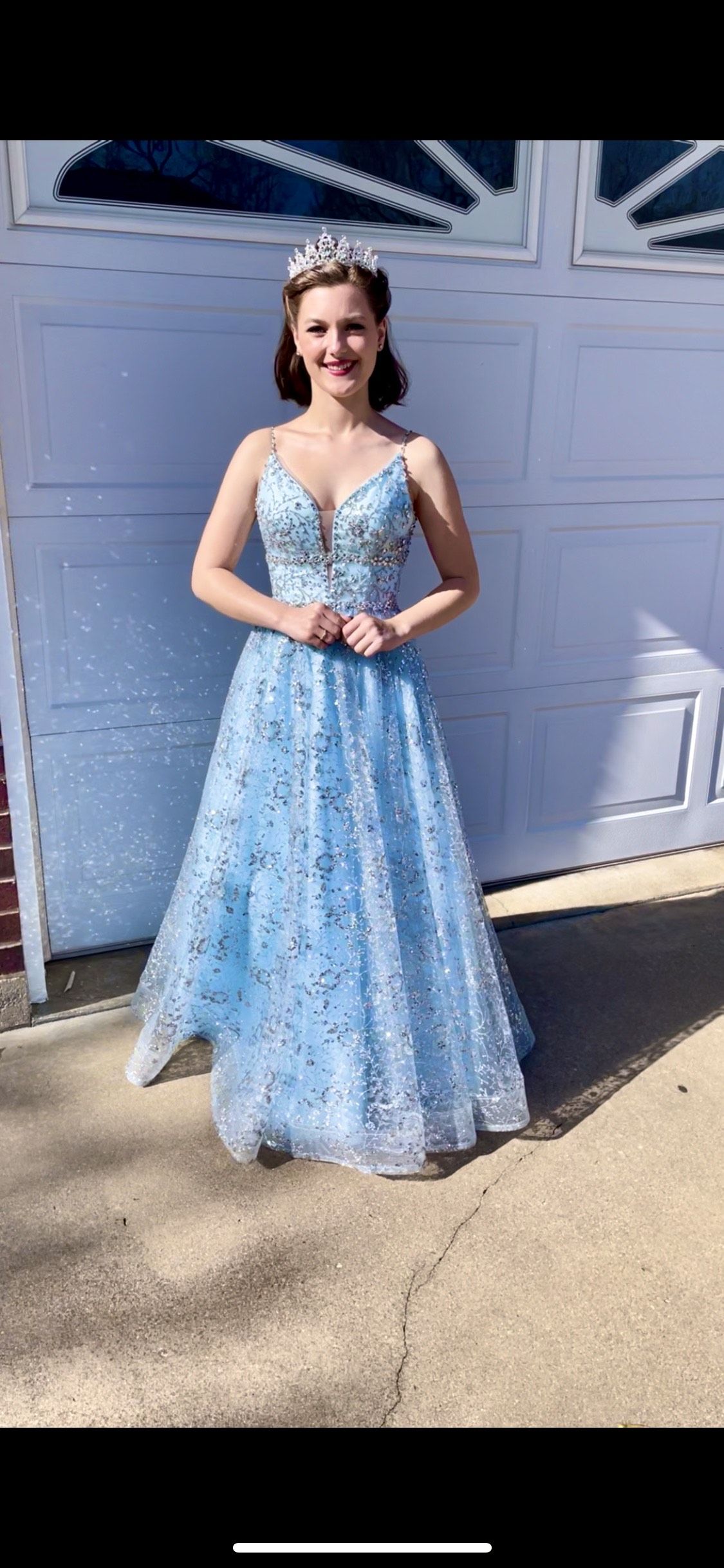 Colors Size 0 Prom Blue Ball Gown on Queenly