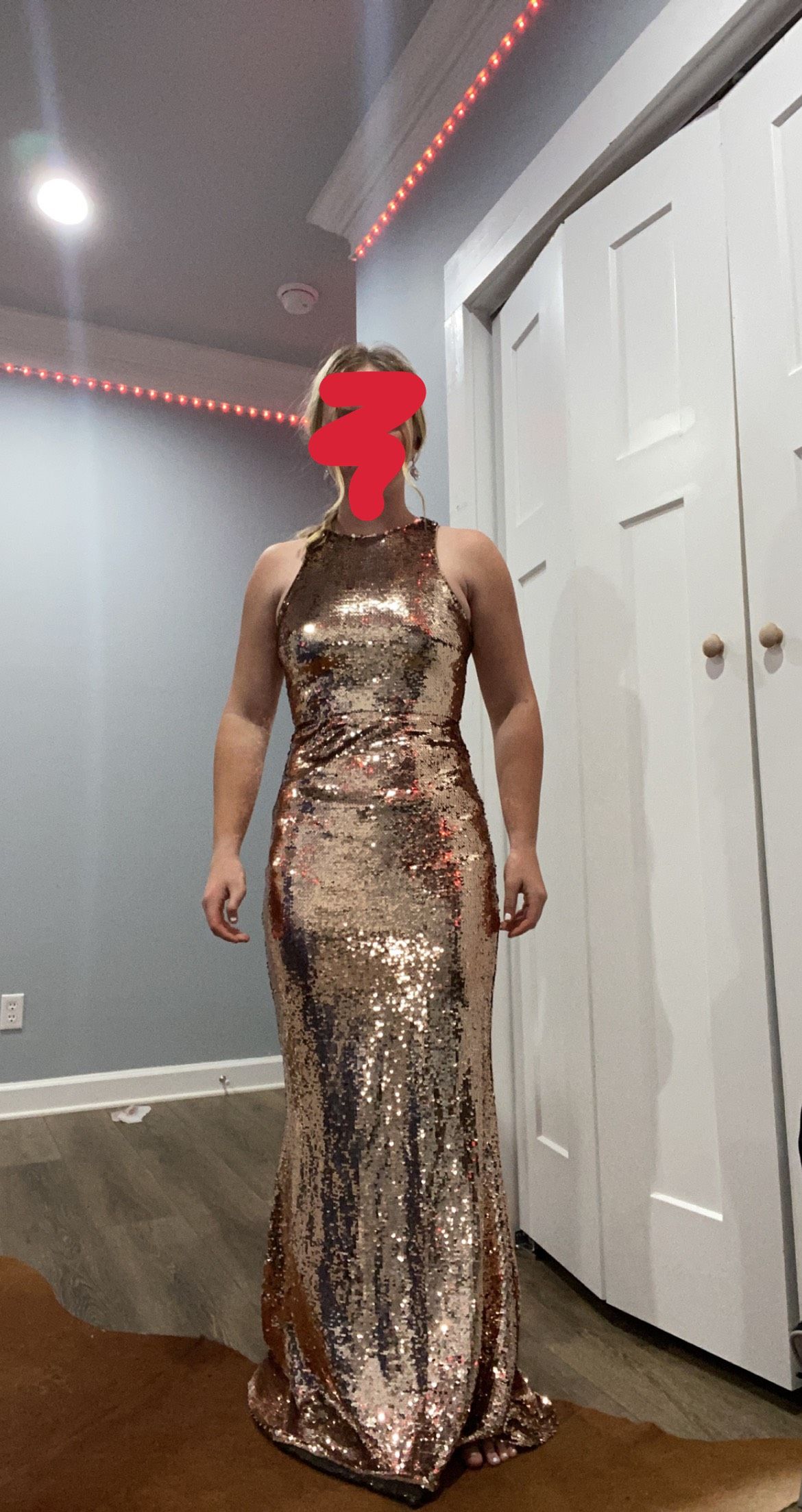 Size 2 Prom Sequined Gold Floor Length Maxi on Queenly