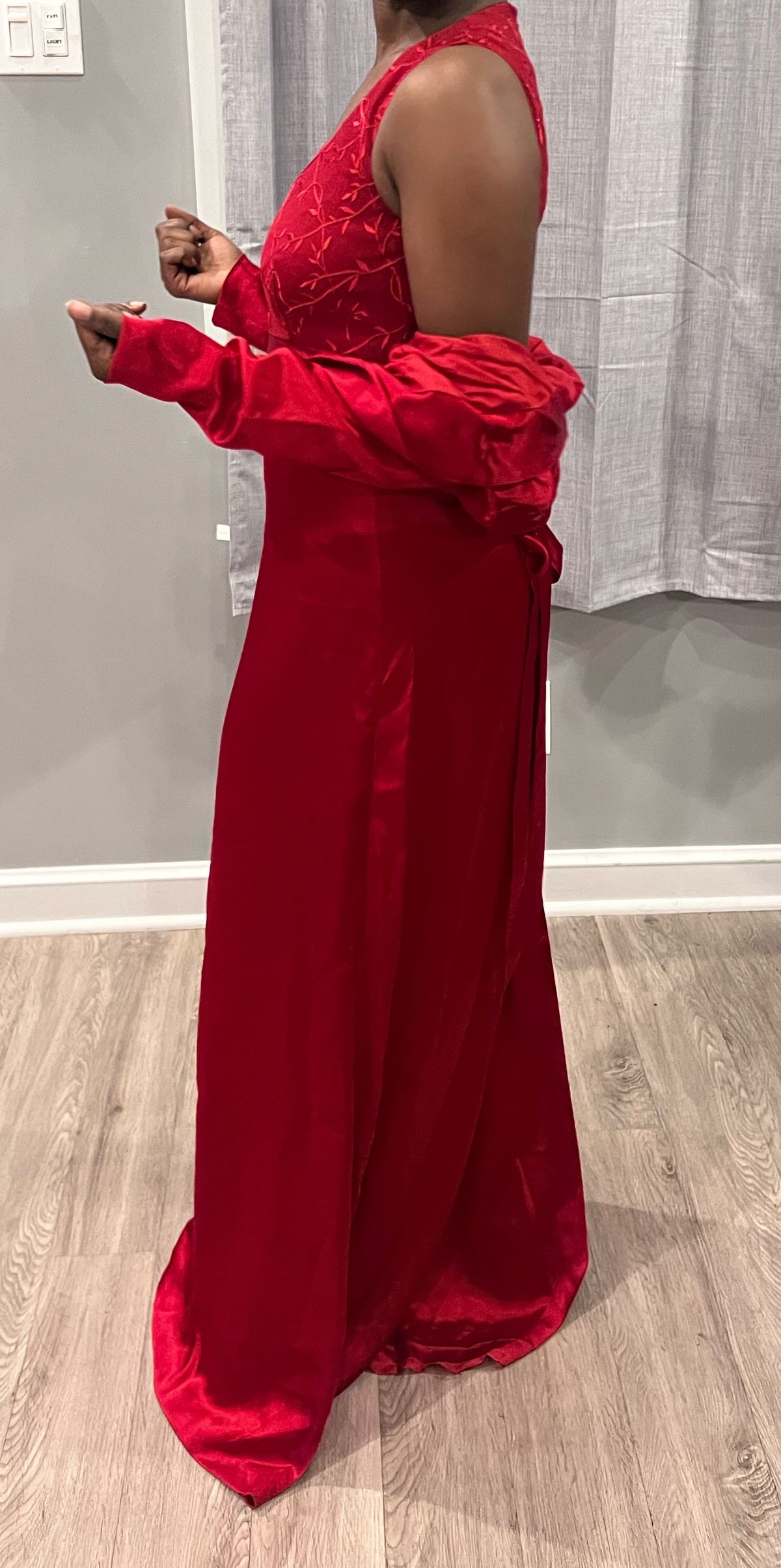 Nicole Miller Size 2 Pageant Red Floor Length Maxi on Queenly