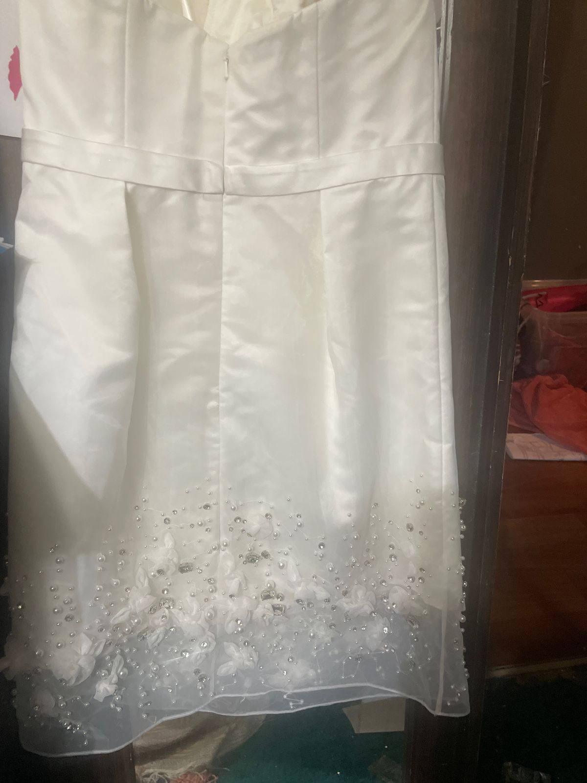 Ashley Lauren Size 8 Wedding Strapless White Cocktail Dress on Queenly