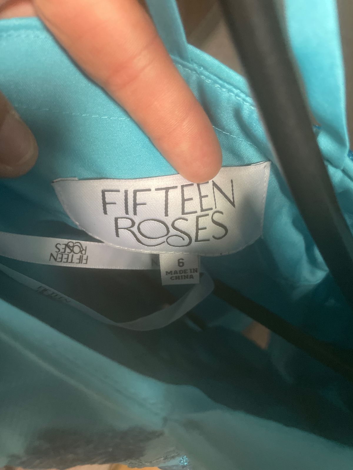Fifteen Roses Size 6 Blue A-line Dress on Queenly